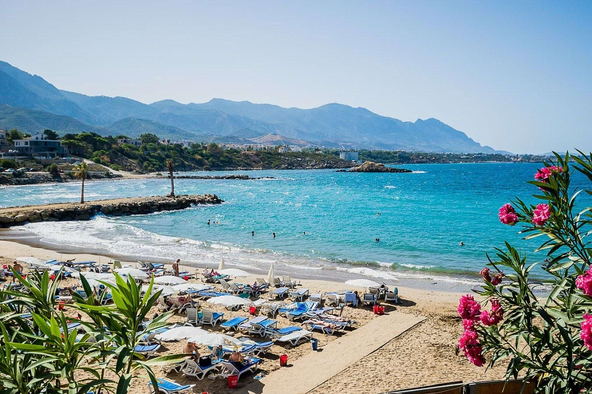 Расширение общественного пляжа Кервансарай в Кирении